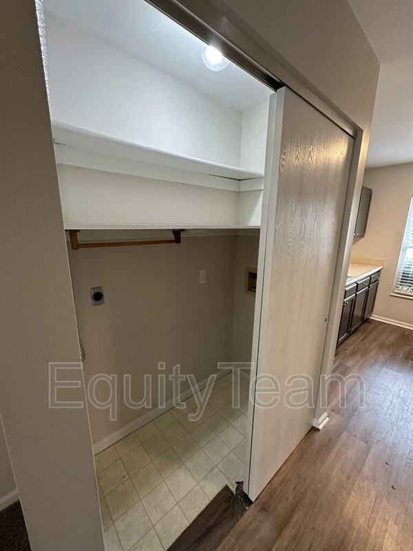 2301 Old State Route #E - Photo 7 of 14