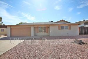 featured image of 4821 W Altadena Ave