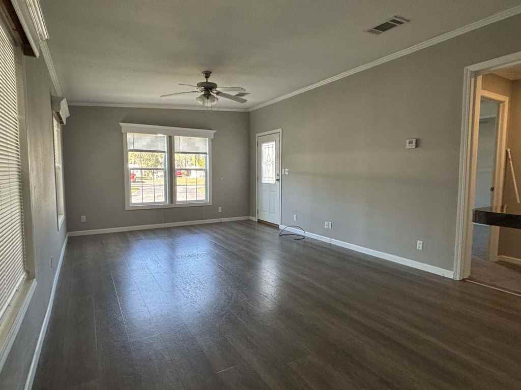 4 Golf Cove Ct - Photo 2 of 33