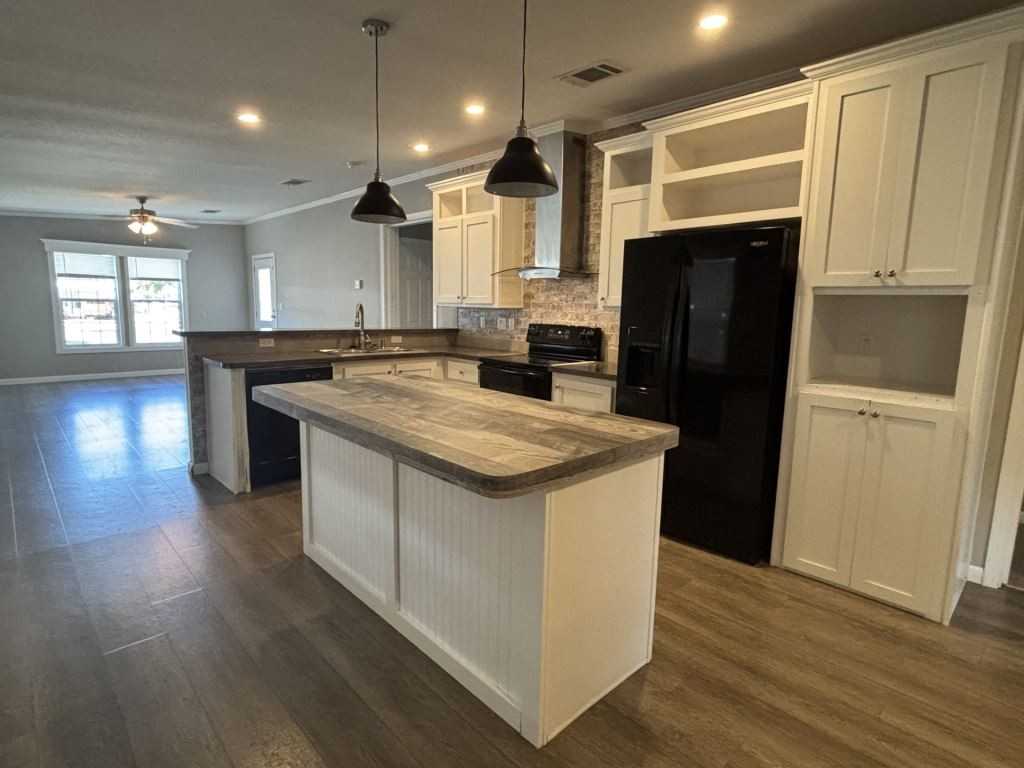 4 Golf Cove Ct - Photo 3 of 33