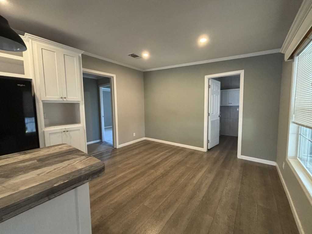 4 Golf Cove Ct - Photo 7 of 33