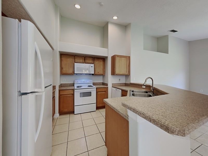 10193 Oak Crest Rd - Photo 6 of 23