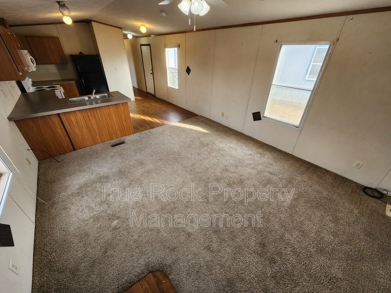 16780 County Road 3594 - Photo 2 of 11