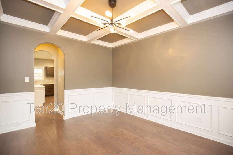 236 Cedar Way - Photo 3 of 22