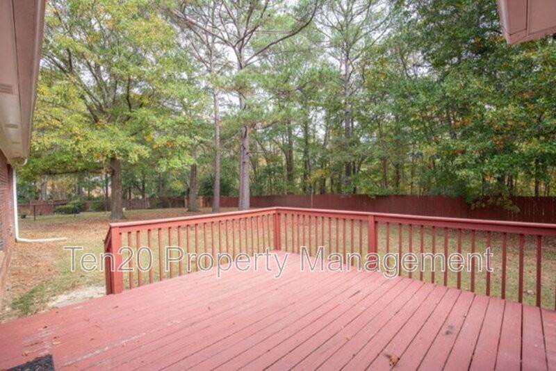 4903 Champions Way - Photo 4 of 30