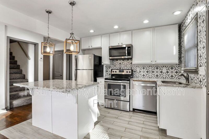 2616 Northview Ave - Photo 3 of 21