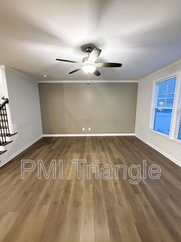 156 Etteinne Garden Ln - Photo 2 of 23