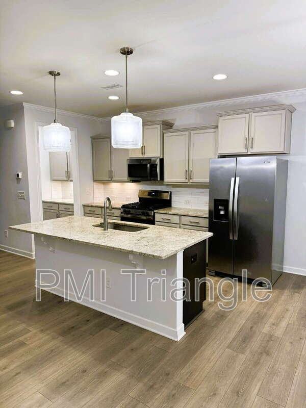 156 Etteinne Garden Ln - Photo 5 of 23