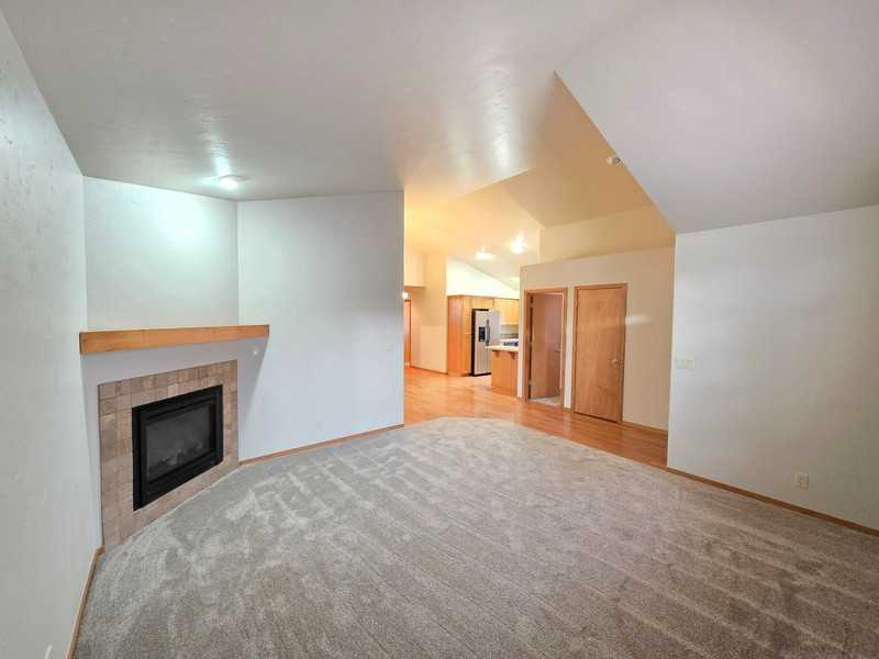 20348 Chase Rd - Photo 3 of 21