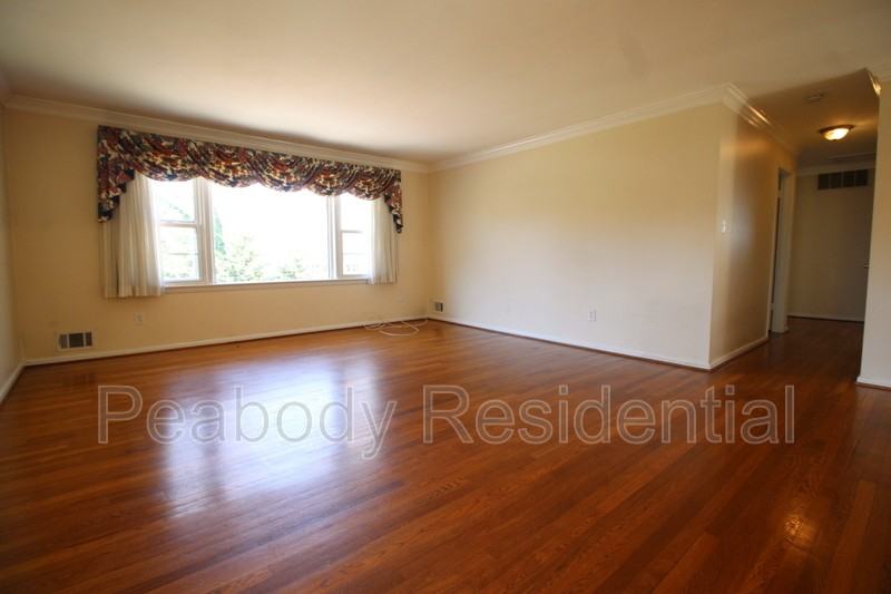 8504 Wagon Wheel Rd - Photo 6 of 30