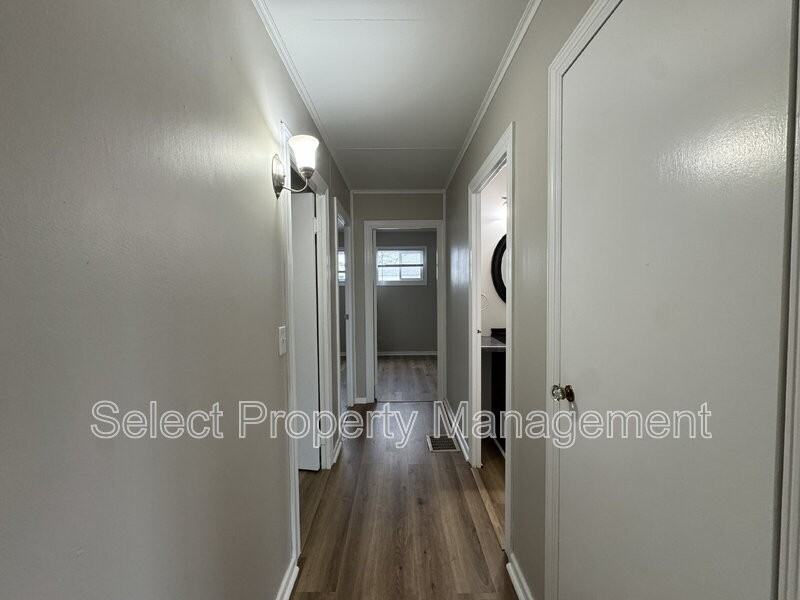 1909 Jessie Ave - Photo 6 of 19