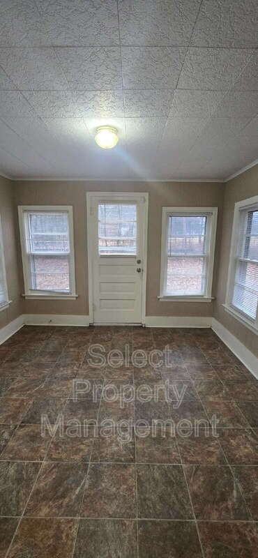 7610 W Jefferson Blvd - Photo 7 of 21