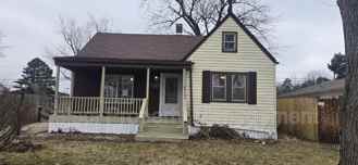 2425 White Oak Ave - Photo 1 of 1