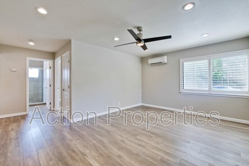702 Fremont St #1 - Photo 4 of 17