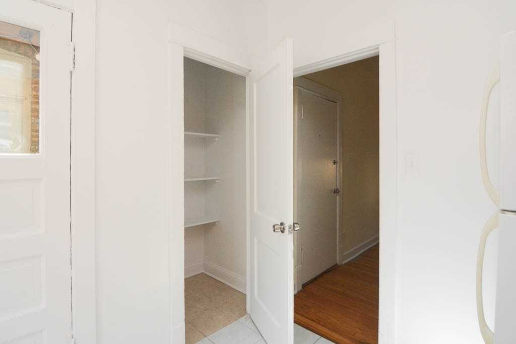 2915 W George St #1 - Photo 5 of 21