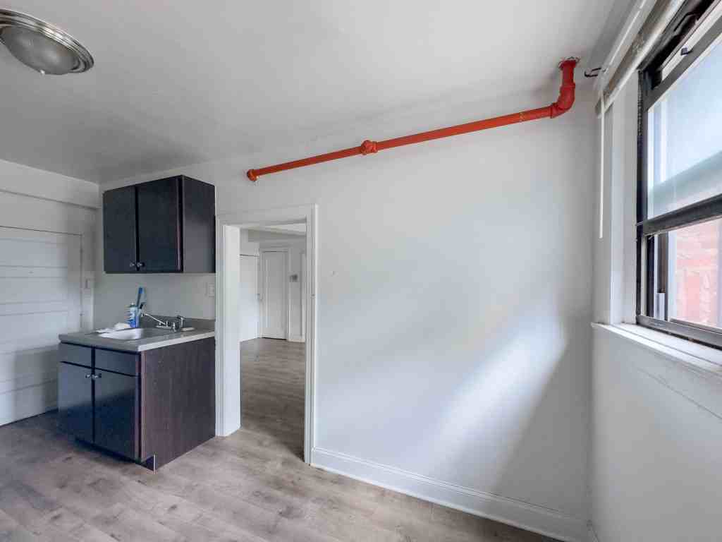 3312 W Schubert Ave #GCC - Photo 6 of 21