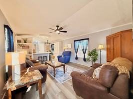 featured image of 675 Hawthorne Dr