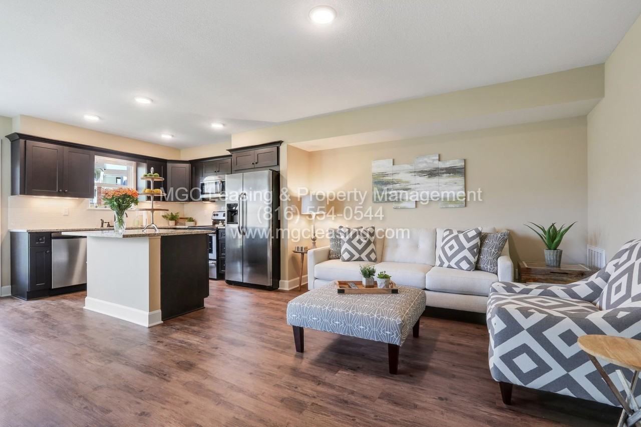 3-9 NE 93rd St - Photo 4 of 46