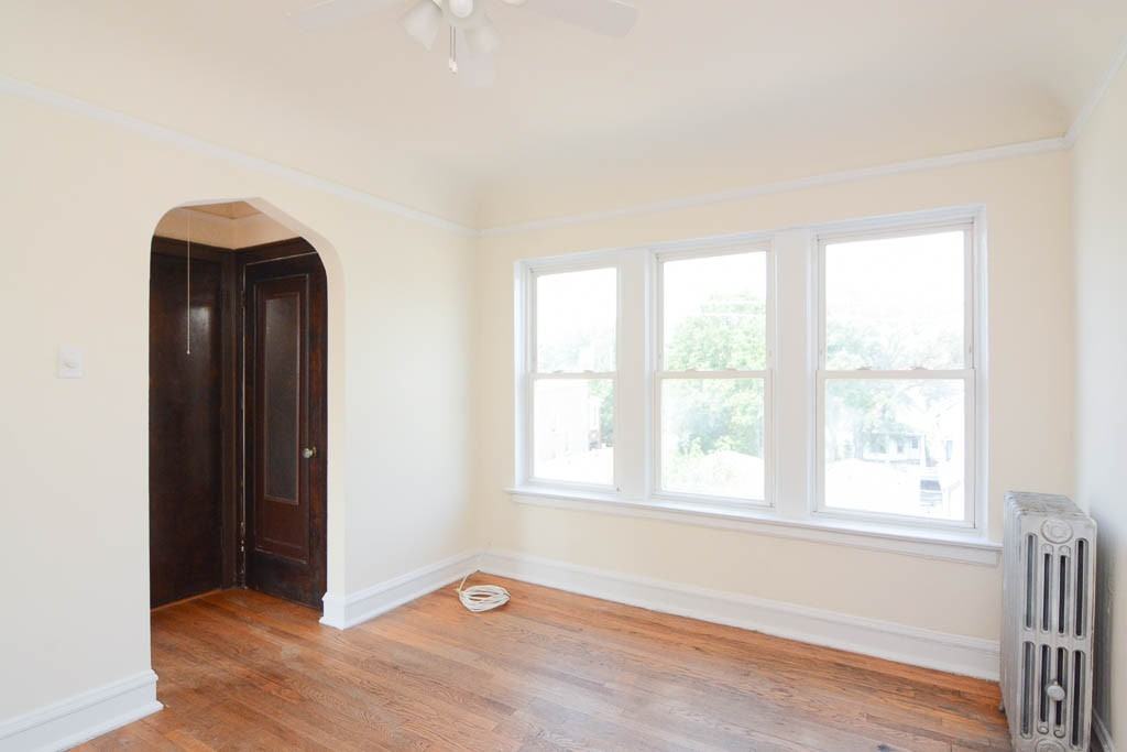 2944 N Albany Ave #3 - Photo 5 of 21