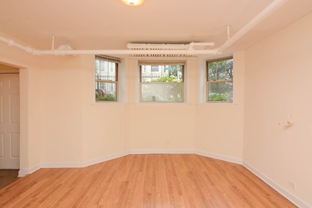 2455 N Spaulding Ave #G - Photo 6 of 21