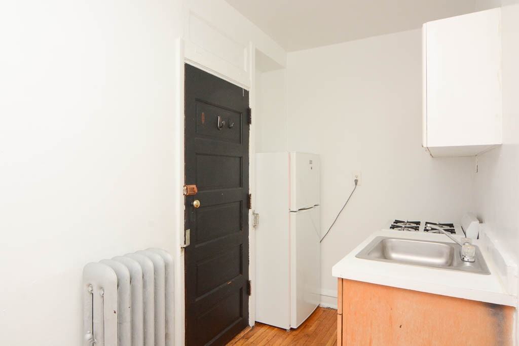 3304 W Schubert Ave #1I - Photo 3 of 21