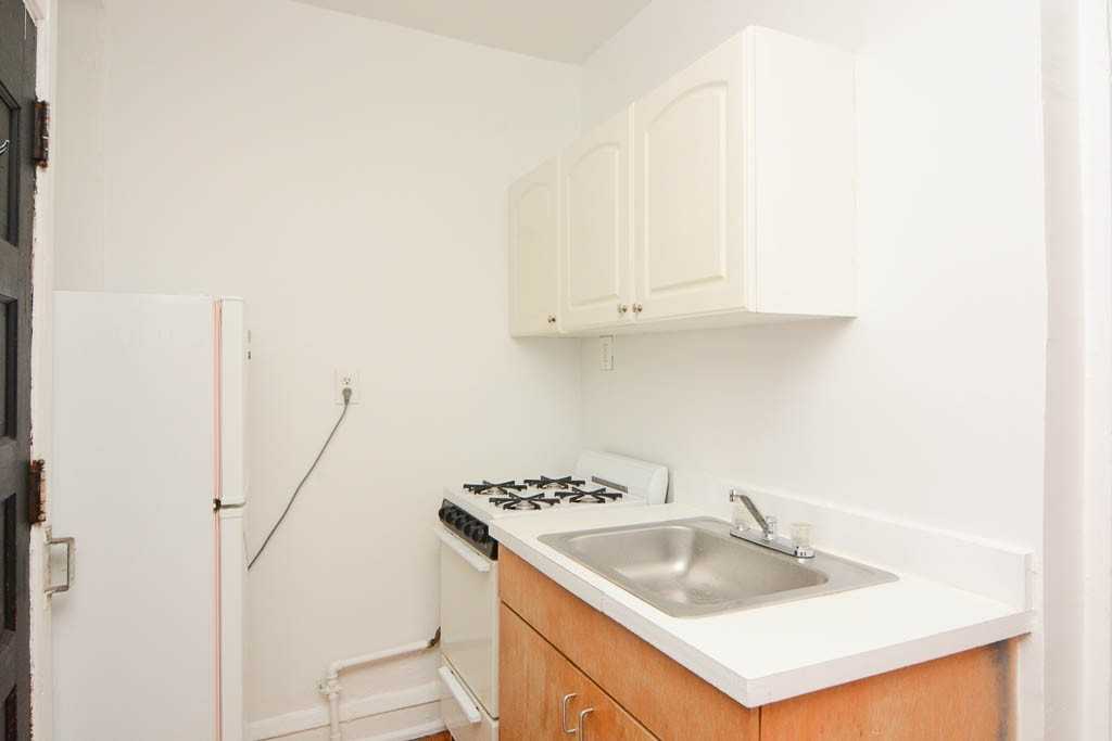 3304 W Schubert Ave #1I - Photo 4 of 21