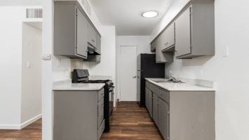 featured image of 4851 North Cedar Avenue