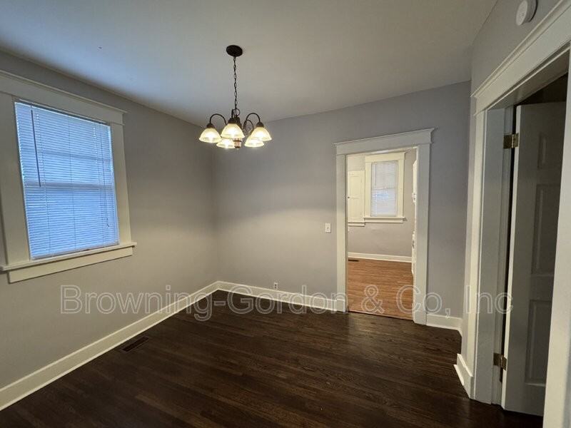 1806 15th Ave S - Photo 6 of 12