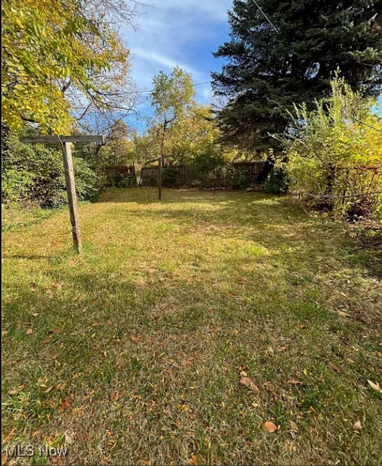 2919 E 64th St - Photo 2 of 2