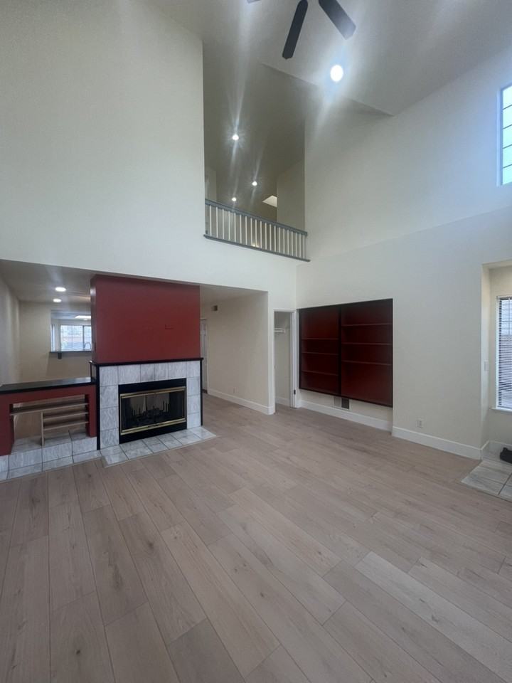 1547 Chihong Drive - Photo 3 of 20