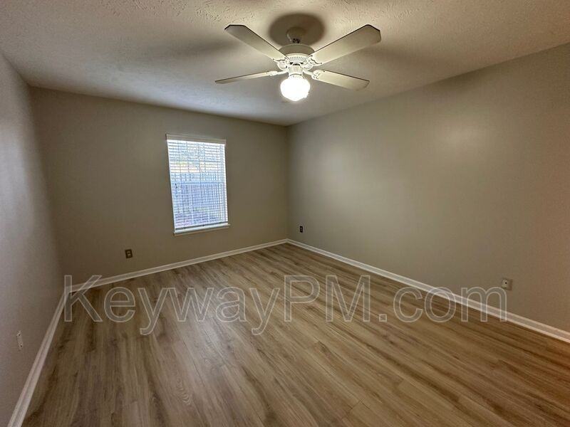 59 Leigh Place Dr - Photo 6 of 11