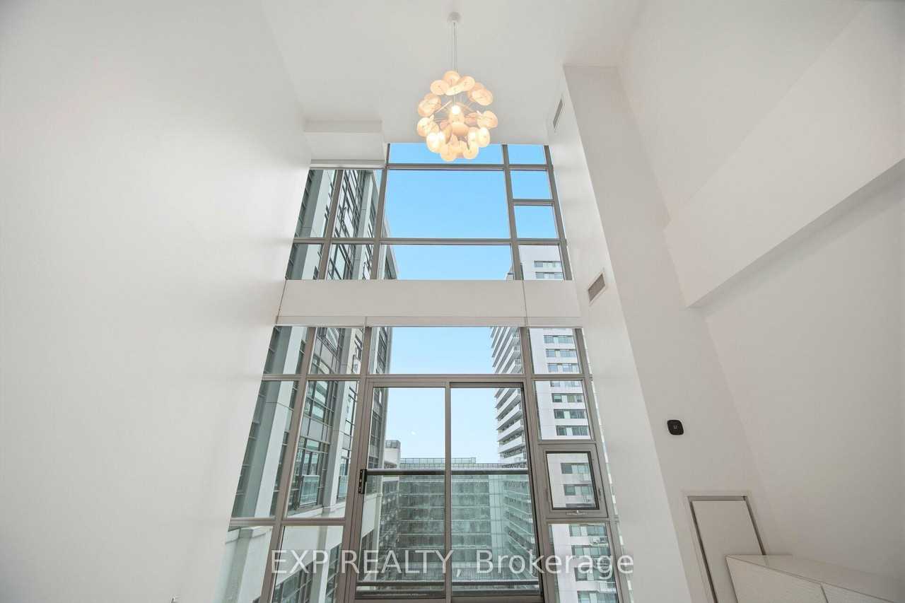 637 Lake Shore Boulevard West #632 - Photo 7 of 27