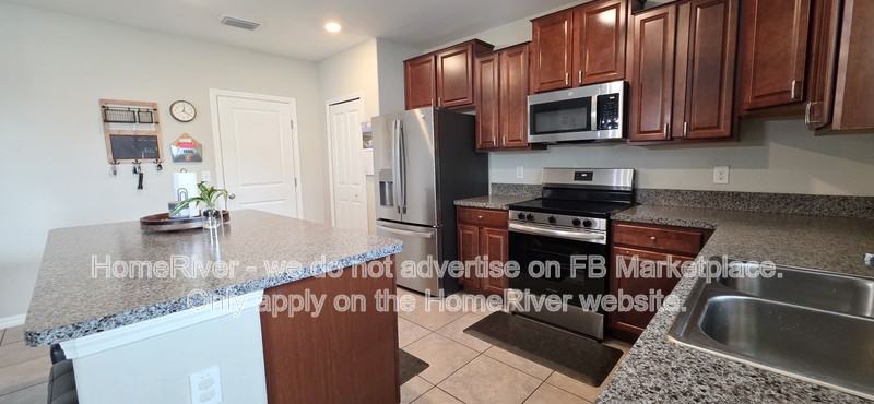 12612 Flatwood Creek Dr - Photo 7 of 44