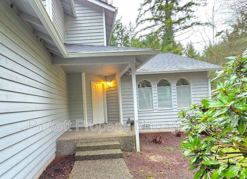 4755 Nw Hosman Cir - Photo 5 of 39