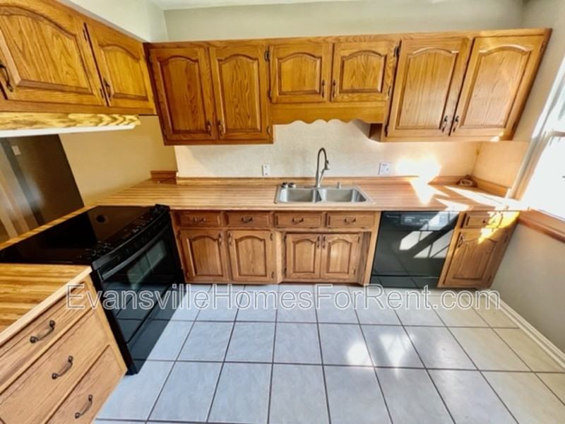 4624 New Harmony Rd - Photo 6 of 17