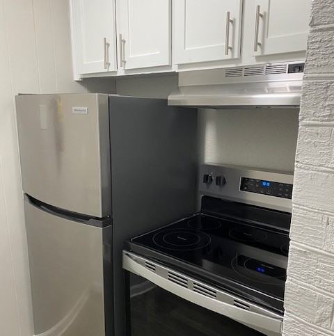 Willow Lake Apartments - Photo 3 of 15