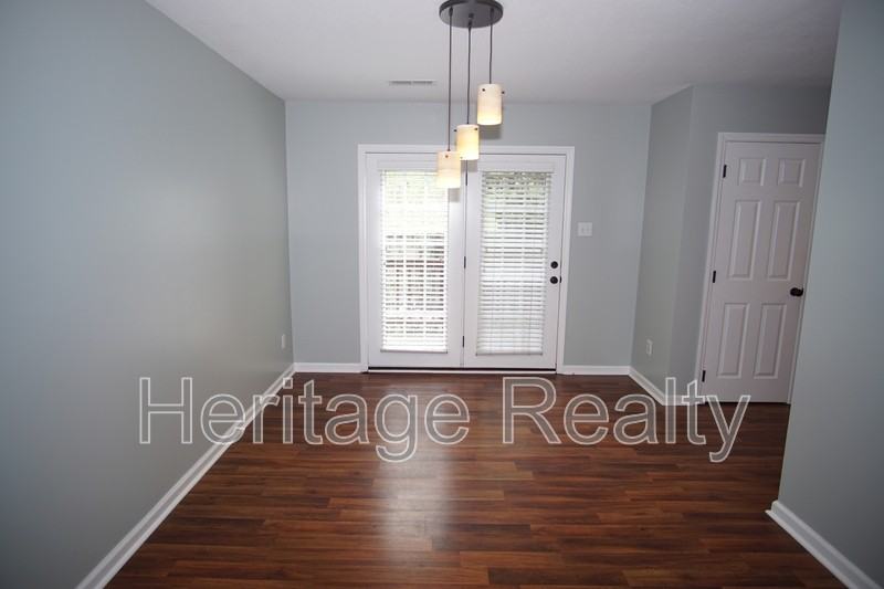 818 Coleville Way - Photo 6 of 15