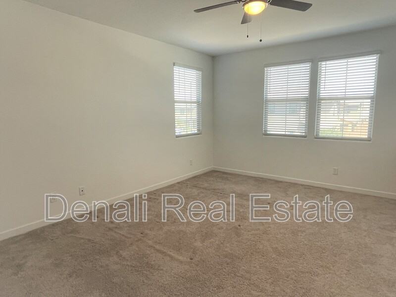 1810 S Jesse Pl - Photo 6 of 31