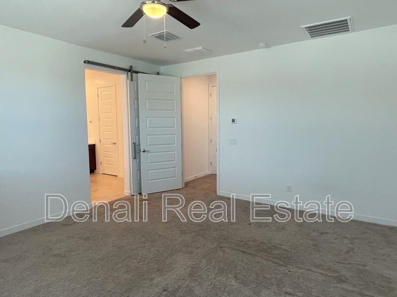 1810 S Jesse Pl - Photo 7 of 31