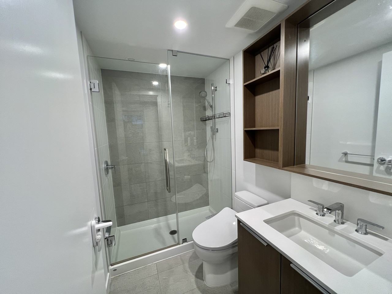 648 Lea Avenue #304 - Photo 6 of 15