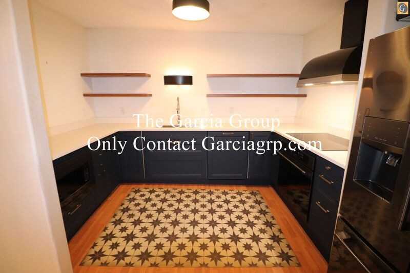 2393 Sw Park Pl #206 - Photo 2 of 44