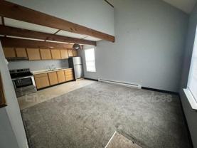 573 Brookside Ct - Photo 1 of 1