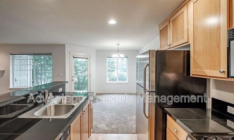 6298 Sw Grand Oaks Dr Apt C102 - Photo 4 of 20