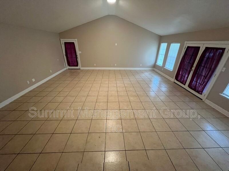 71 Jackson St - Photo 5 of 25