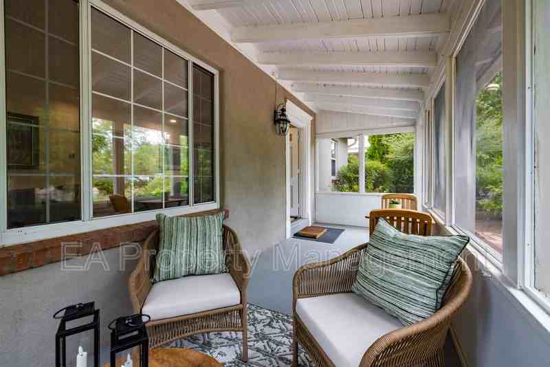 520 San Pasquale Ave Sw - Photo 6 of 33