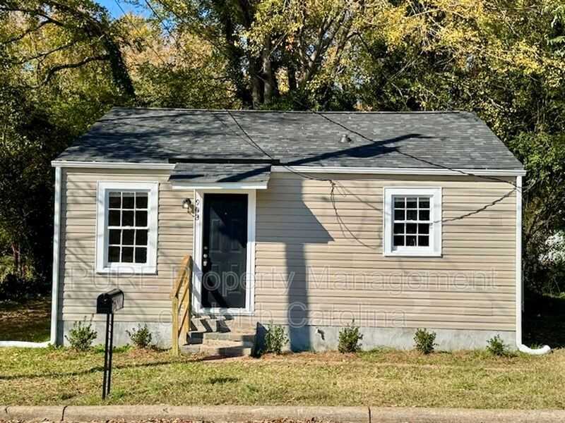 903 Holt St - Photo 2 of 18