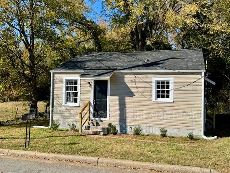 903 Holt St - Photo 2 of 19