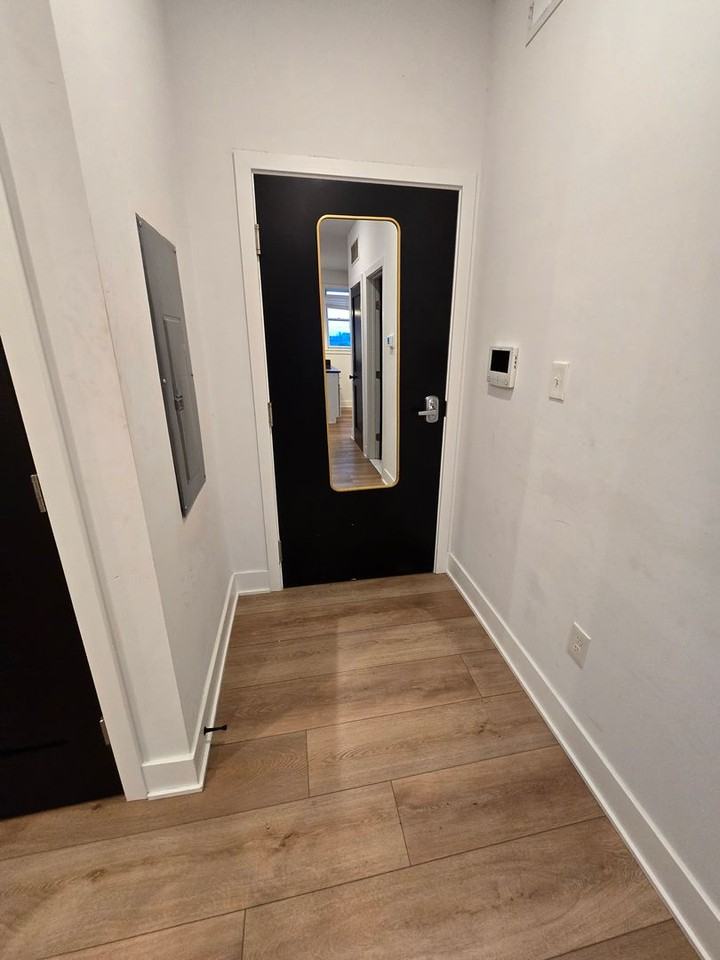 3148 Richmond St #7 - Photo 2 of 18