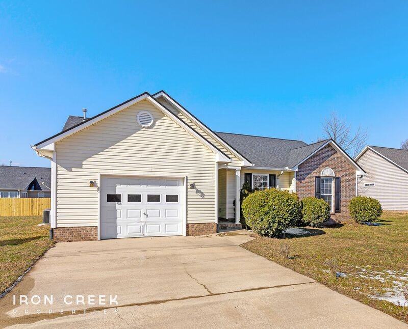 89 Running Briar Rd - Photo 2 of 28