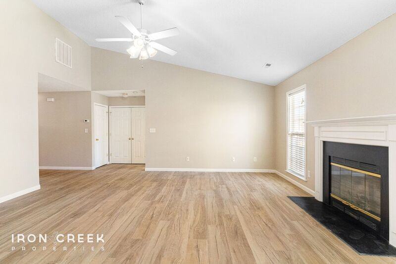 89 Running Briar Rd - Photo 4 of 28